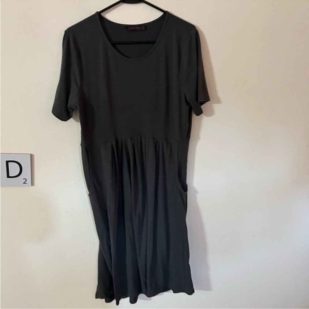 Dark Gray green Short Sleeve Dress size xl
